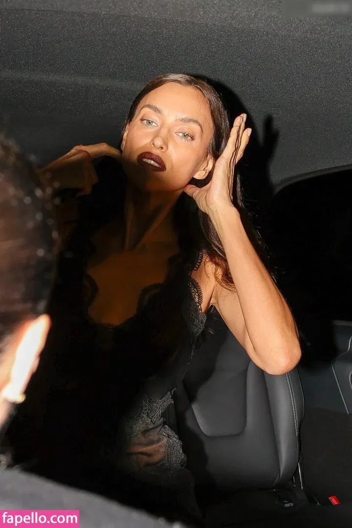 Irina Shayk Onlyfans Photo Gallery 