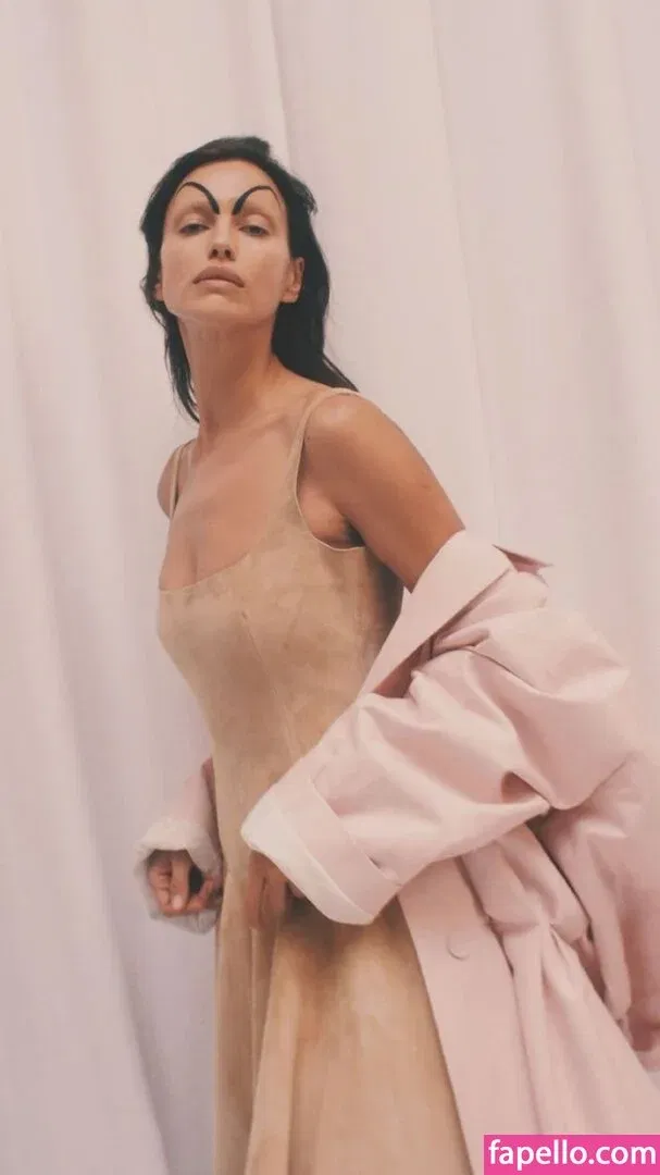 Irina Shayk Onlyfans Photo Gallery 