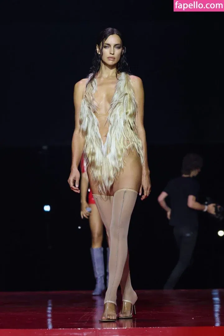 Irina Shayk Onlyfans Photo Gallery 