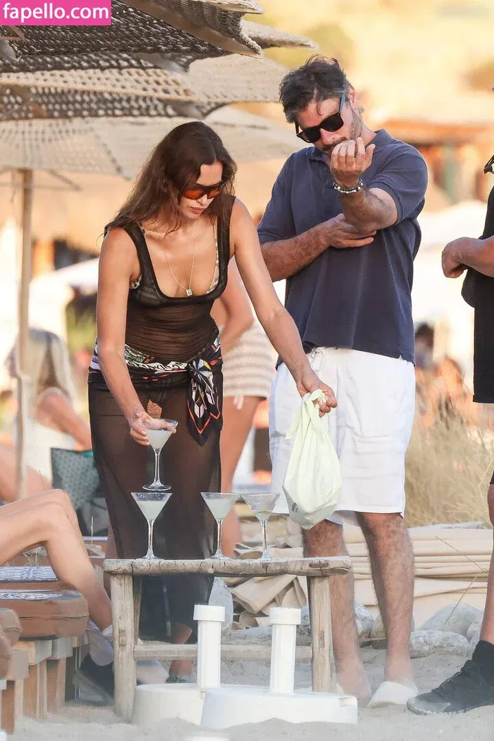 Irina Shayk Onlyfans Photo Gallery 