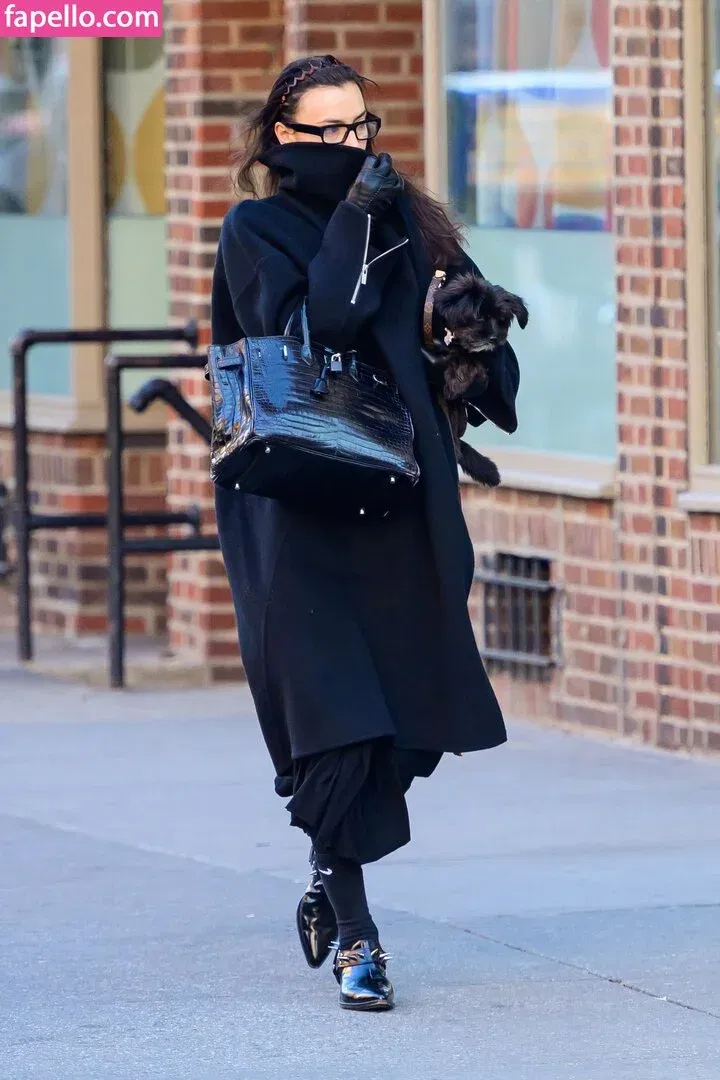 Irina Shayk Onlyfans Photo Gallery 