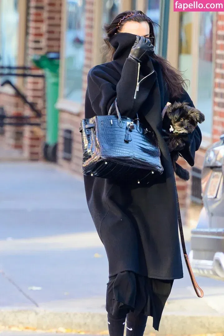 Irina Shayk Onlyfans Photo Gallery 