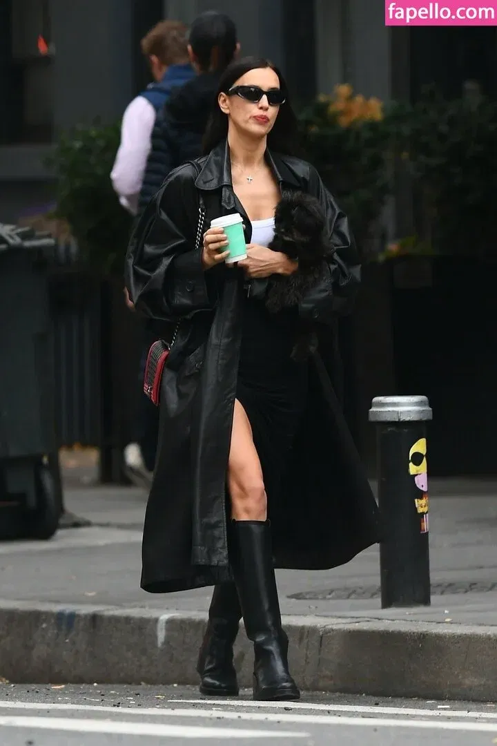 Irina Shayk Onlyfans Photo Gallery 