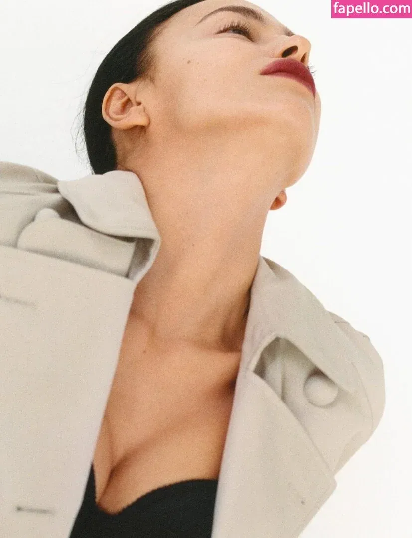 Irina Shayk Onlyfans Photo Gallery 