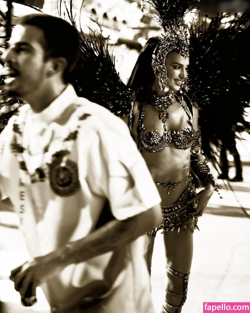 Irina Shayk Onlyfans Photo Gallery 