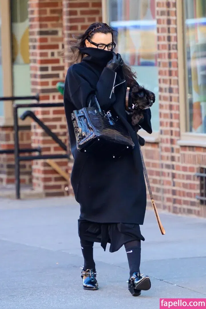 Irina Shayk Onlyfans Photo Gallery 