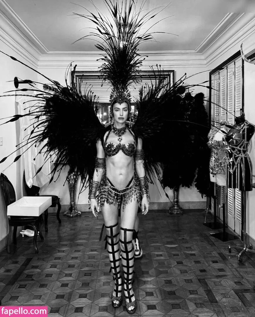 Irina Shayk Onlyfans Photo Gallery 