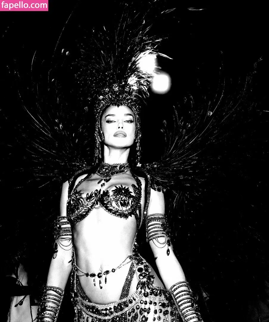 Irina Shayk Onlyfans Photo Gallery 