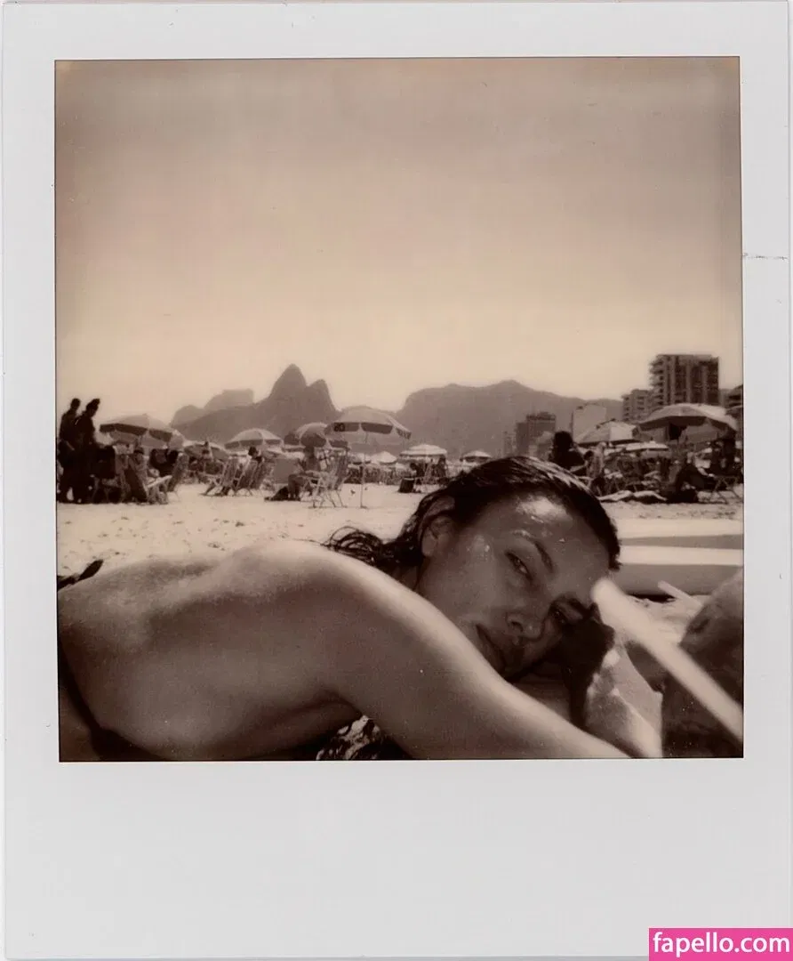 Irina Shayk Onlyfans Photo Gallery 