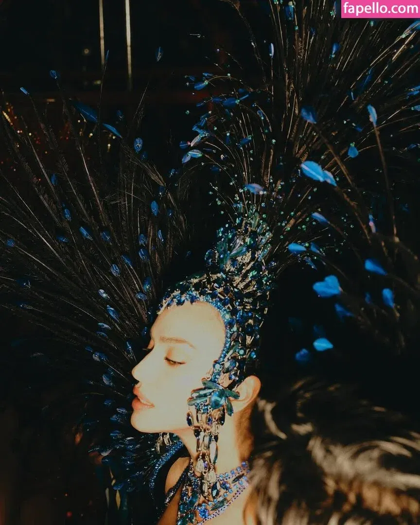 Irina Shayk Onlyfans Photo Gallery 