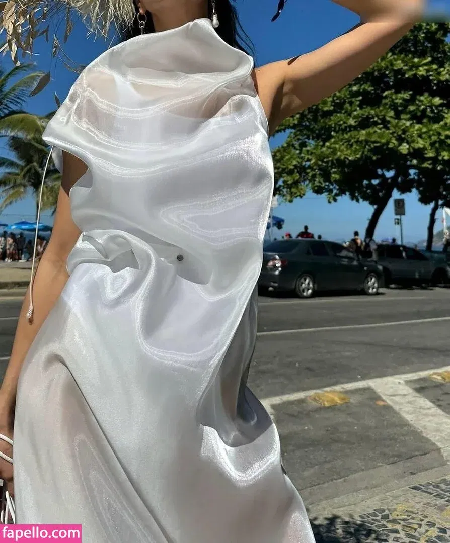 Irina Shayk Onlyfans Photo Gallery 