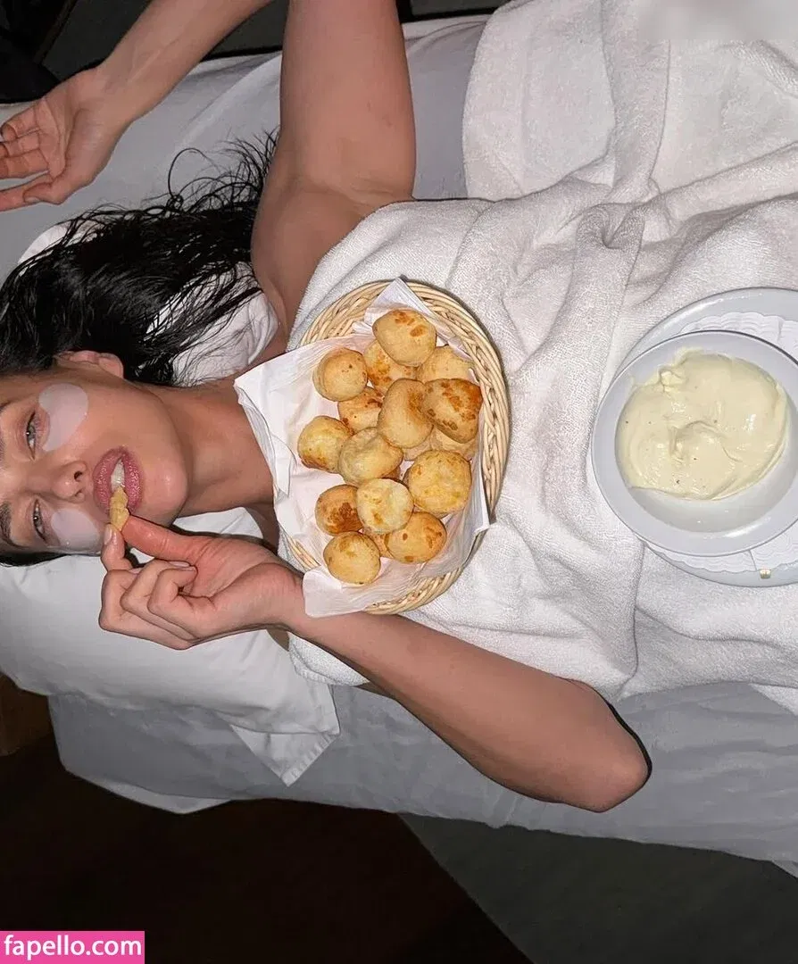 Irina Shayk Onlyfans Photo Gallery 