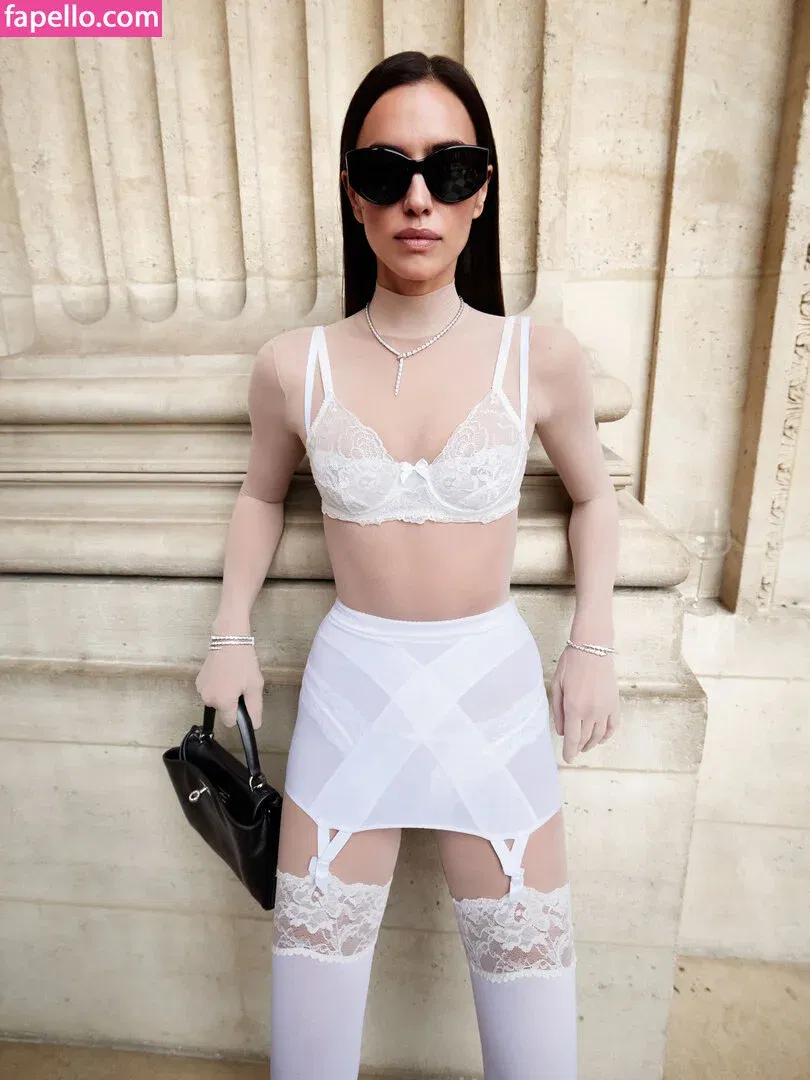 Irina Shayk Onlyfans Photo Gallery 