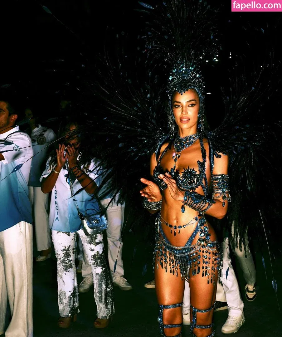 Irina Shayk Onlyfans Photo Gallery 