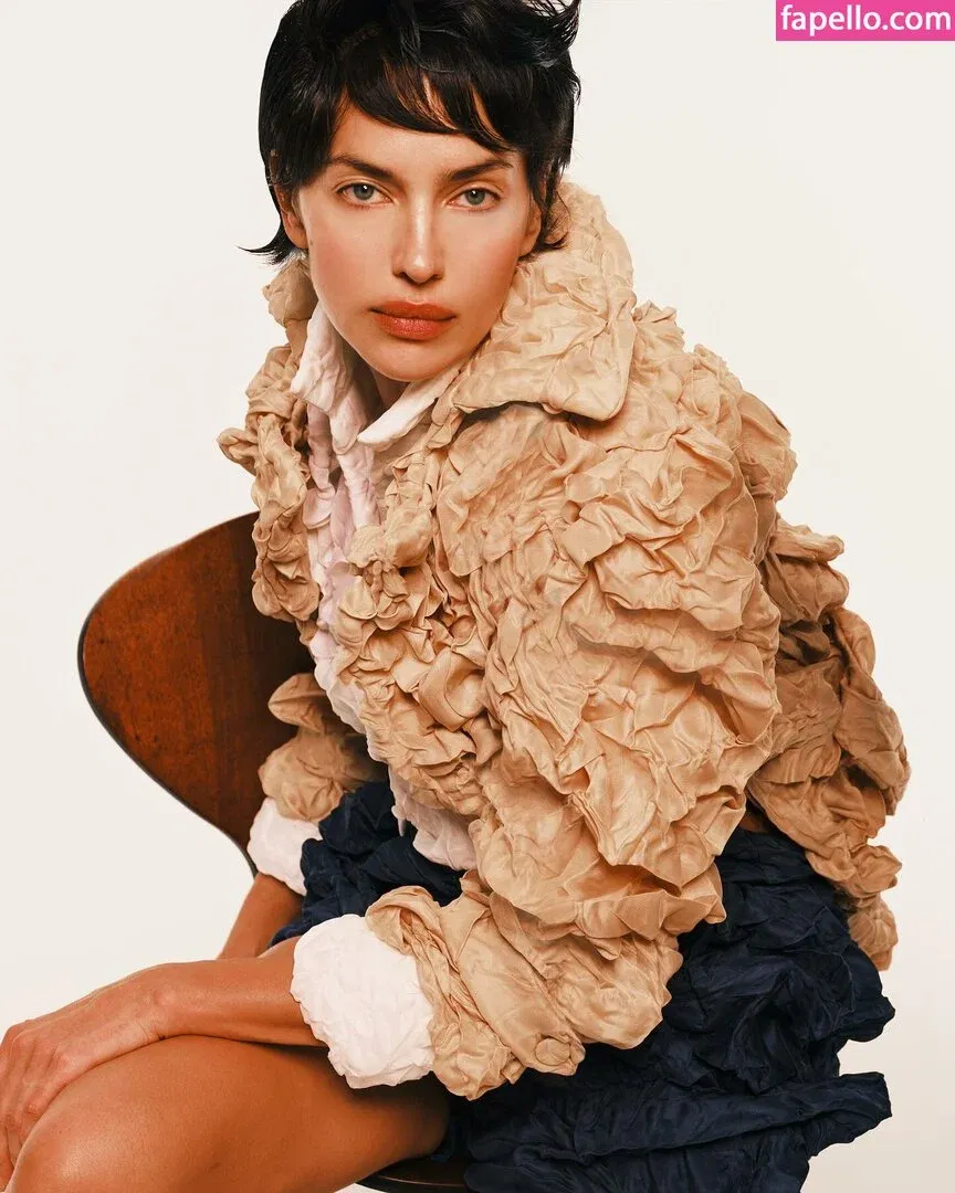 Irina Shayk Onlyfans Photo Gallery 