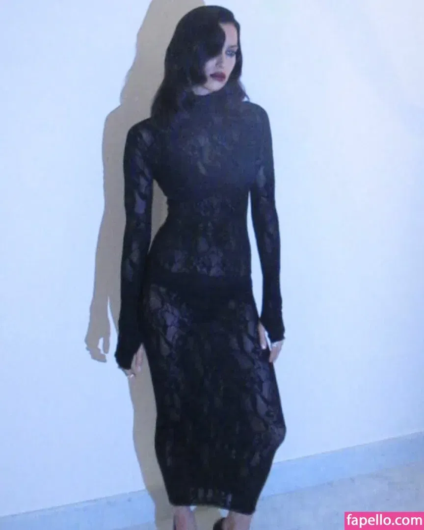 Irina Shayk Onlyfans Photo Gallery 