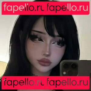 Gloomydia / emommydom / emommydom - identified as MeganRenee Onlyfans Photo Gallery 