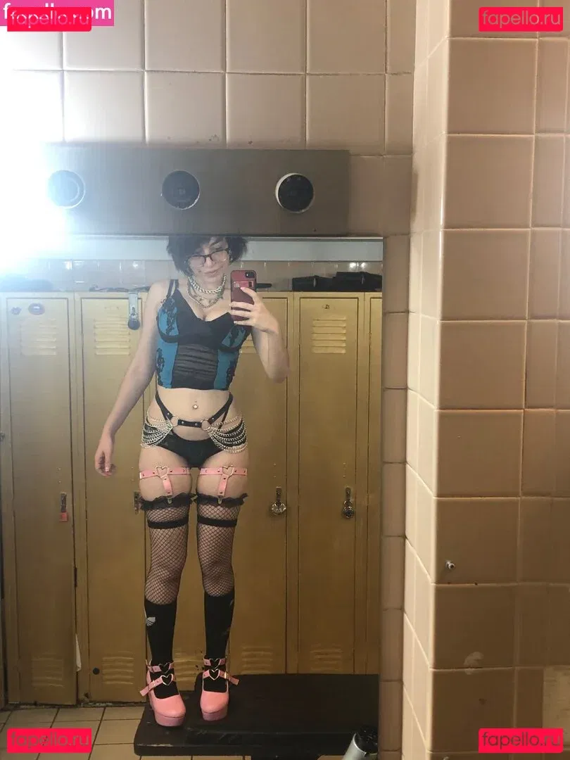 leez_____ Onlyfans Photo Gallery 