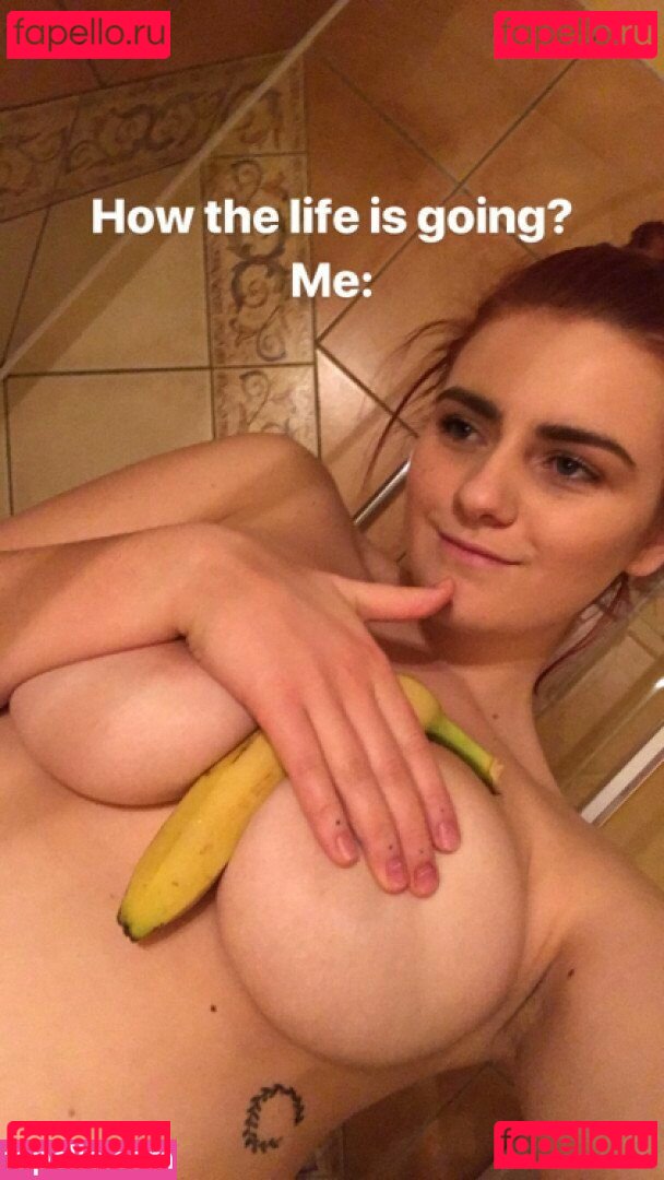 Lindolinaaa / seliovaaa Onlyfans Photo Gallery 