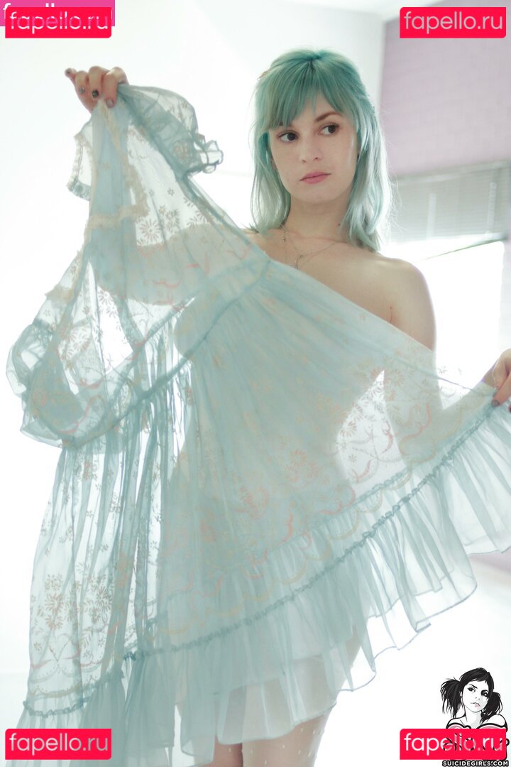 Miabelle / miabelle_x Onlyfans Photo Gallery 