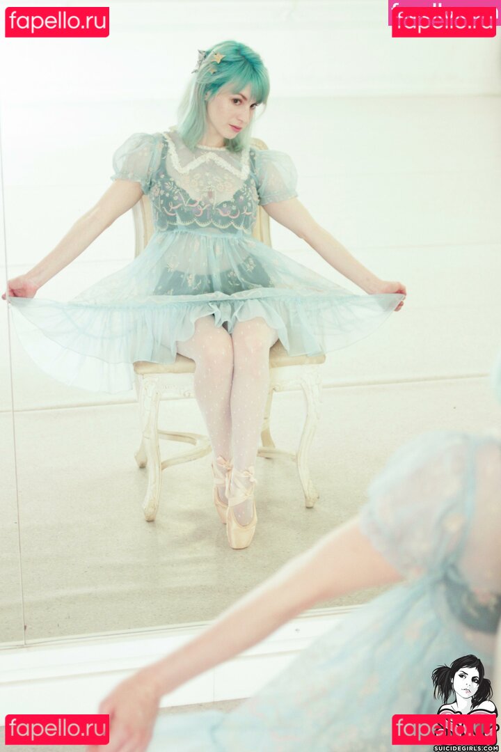 Miabelle / miabelle_x Onlyfans Photo Gallery 