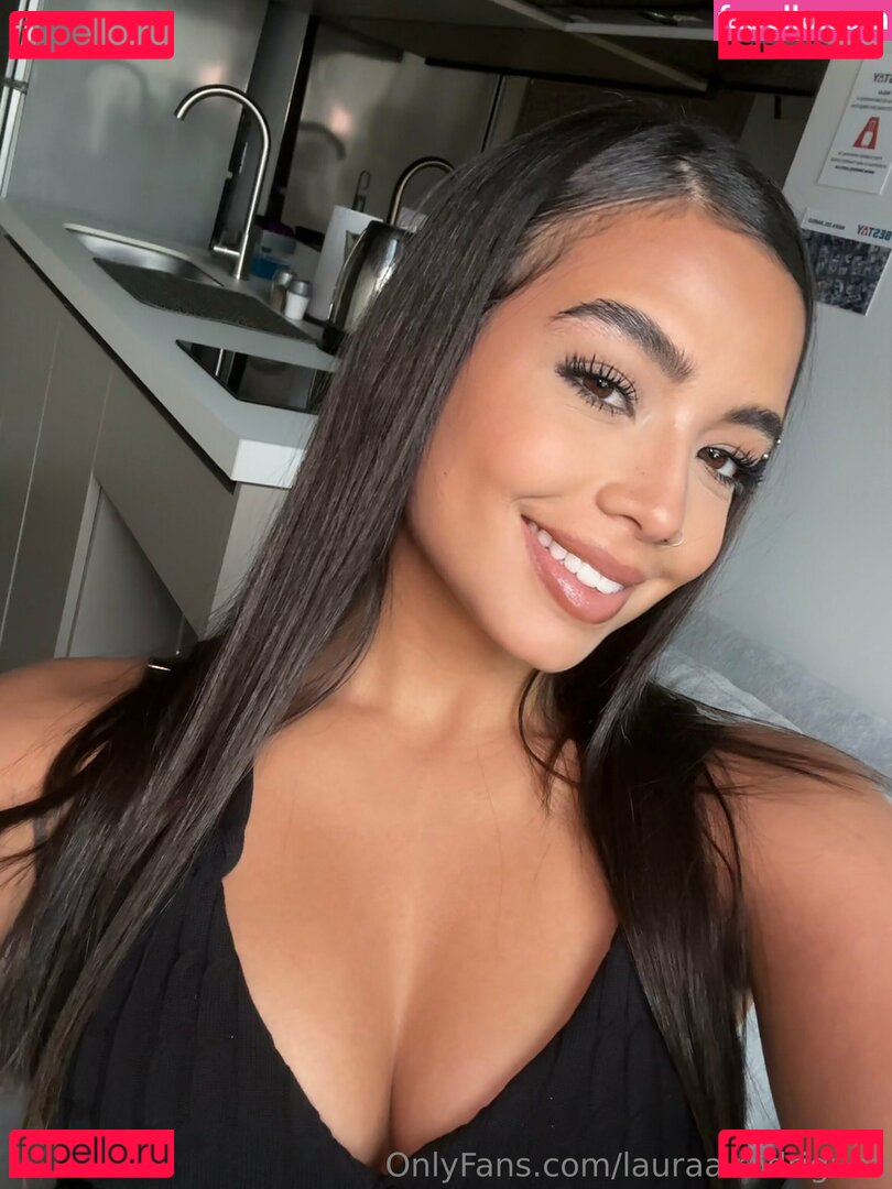 Lauraa.rodriguez / lauradrodriguez Onlyfans Photo Gallery 