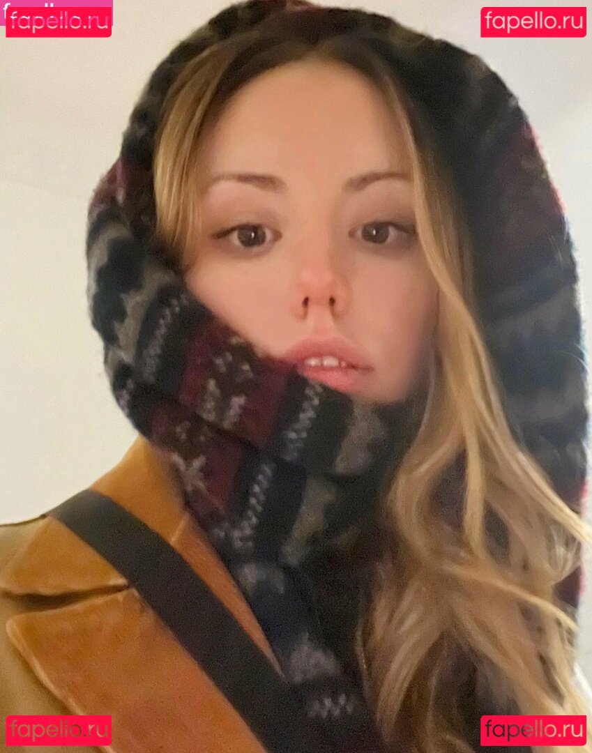 lilymosheen Onlyfans Photo Gallery 