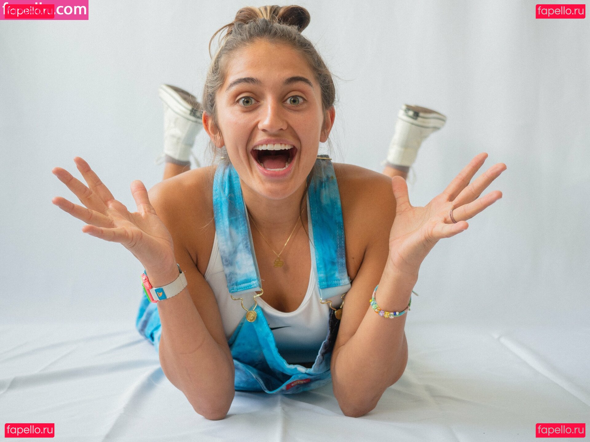 Avery Cyrus / averycyrus Onlyfans Photo Gallery 