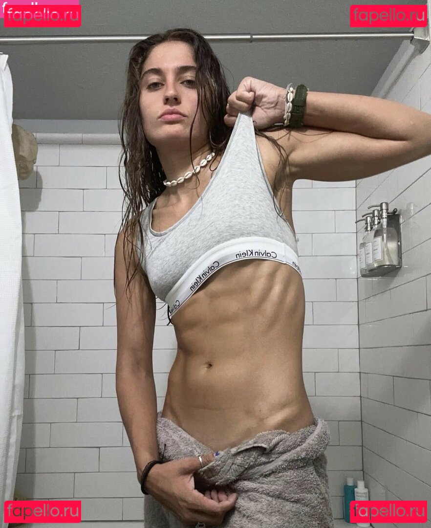 Avery Cyrus / averycyrus Onlyfans Photo Gallery 