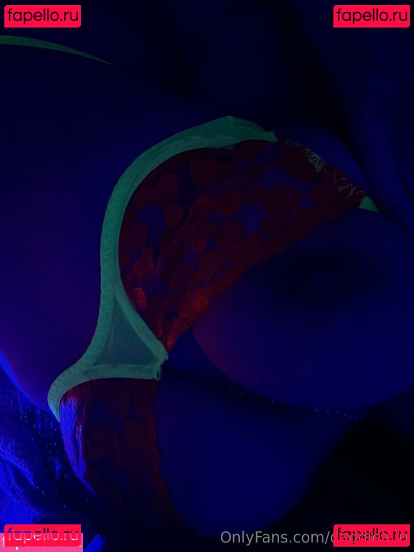 Daddiejuju / Earth2julisa Onlyfans Photo Gallery 