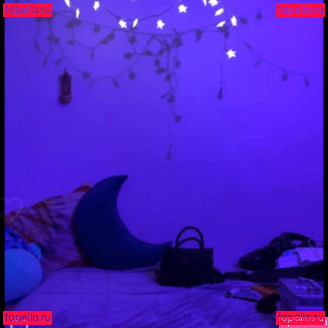 Daddiejuju / Earth2julisa Onlyfans Photo Gallery 