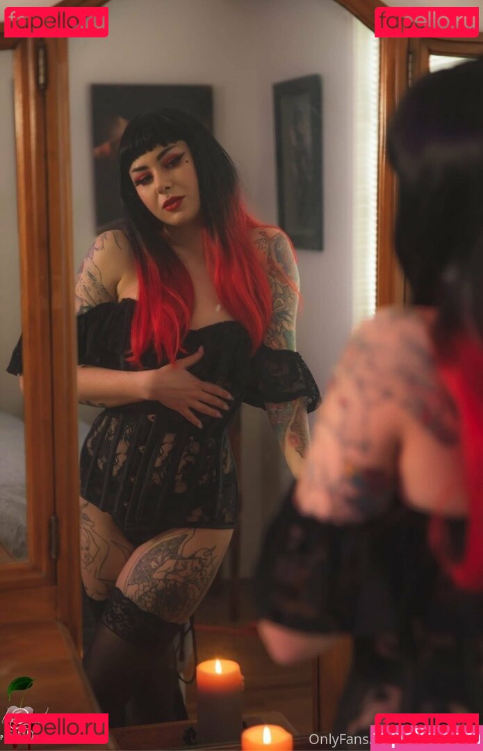 synthia_valentine / synthiatheslut Onlyfans Photo Gallery 