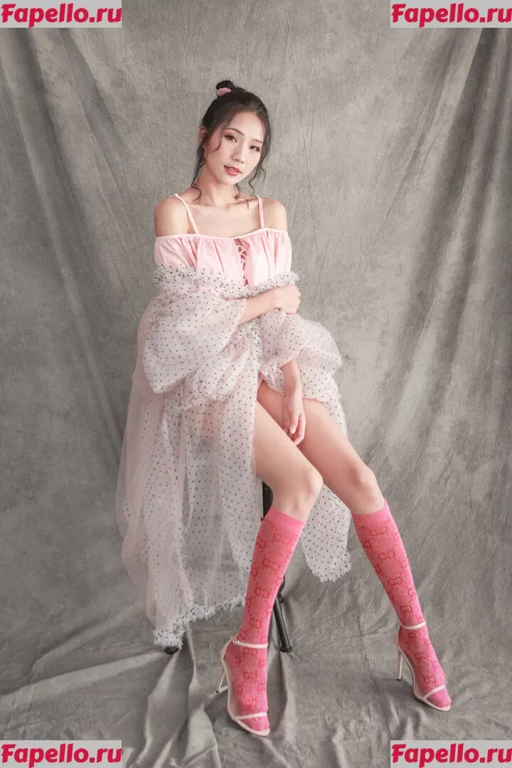Anita Feifei_11111 Onlyfans Photo Gallery 