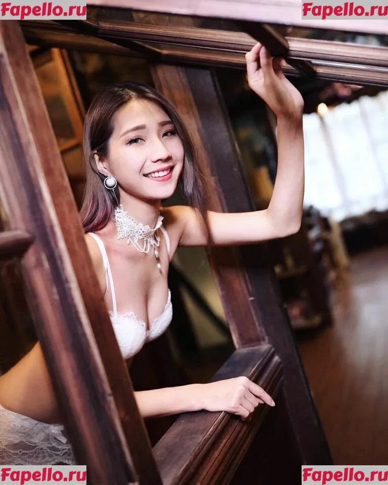 Anita Feifei_11111 Onlyfans Photo Gallery 