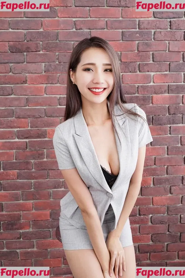 Anita Feifei_11111 Onlyfans Photo Gallery 