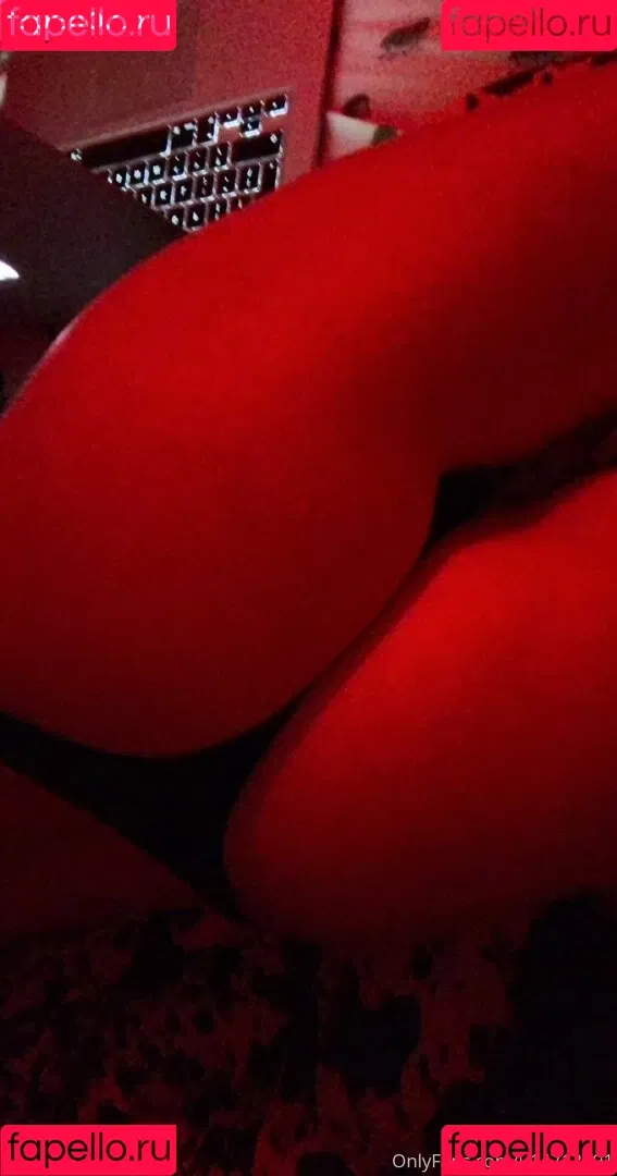 mbeck02 Onlyfans Photo Gallery 