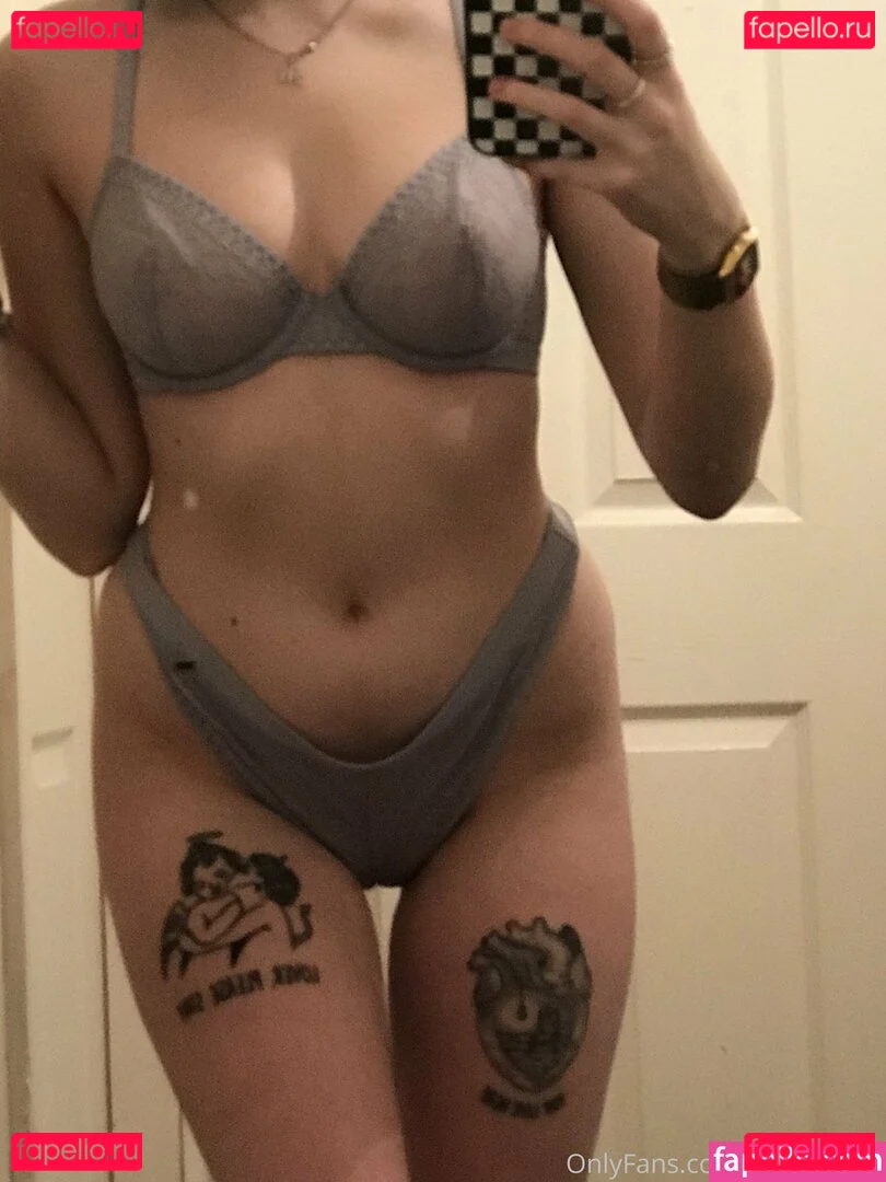 mbeck02 Onlyfans Photo Gallery 