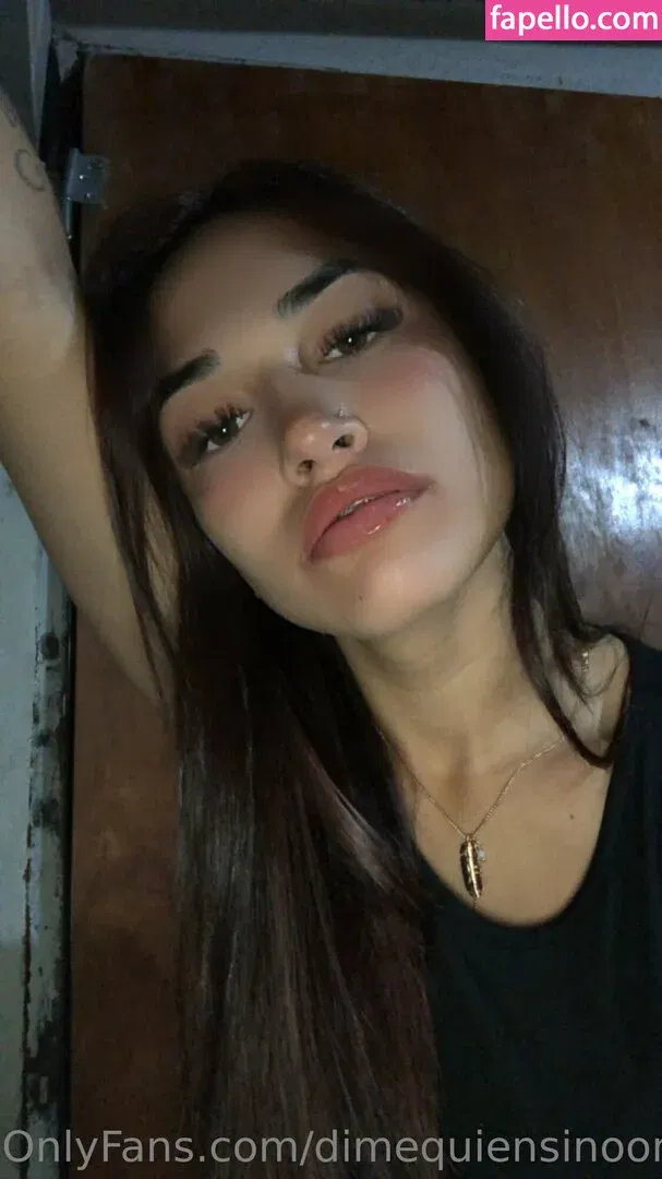 dimequiensinoona Onlyfans Photo Gallery 
