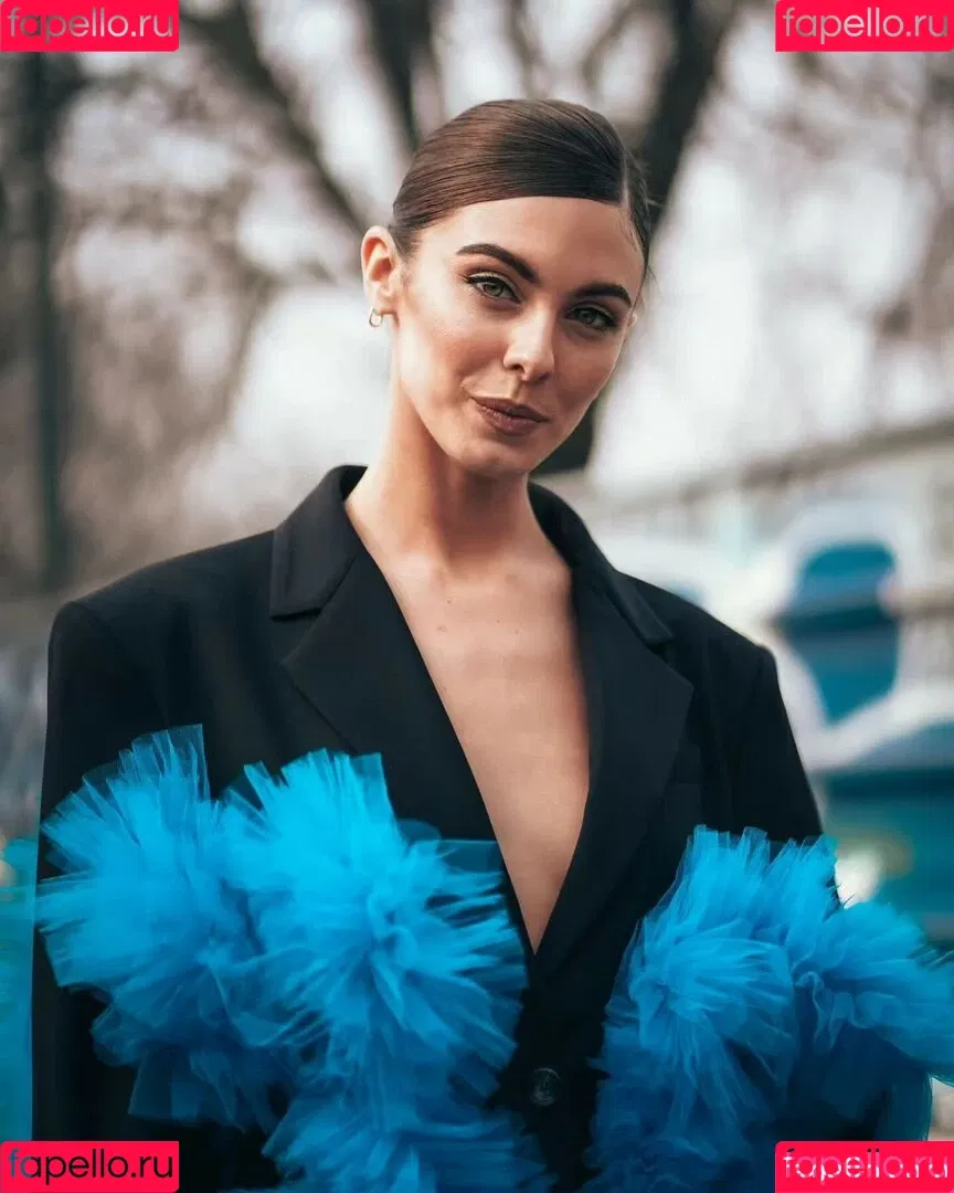 Carmella Rose Onlyfans Photo Gallery 