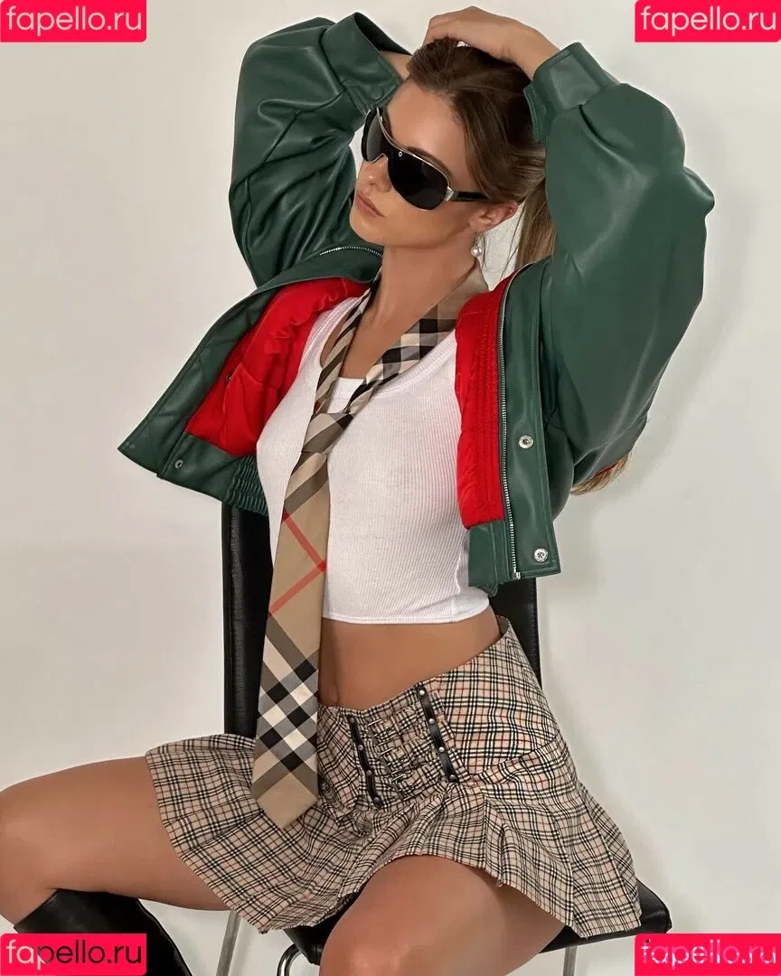 Carmella Rose Onlyfans Photo Gallery 