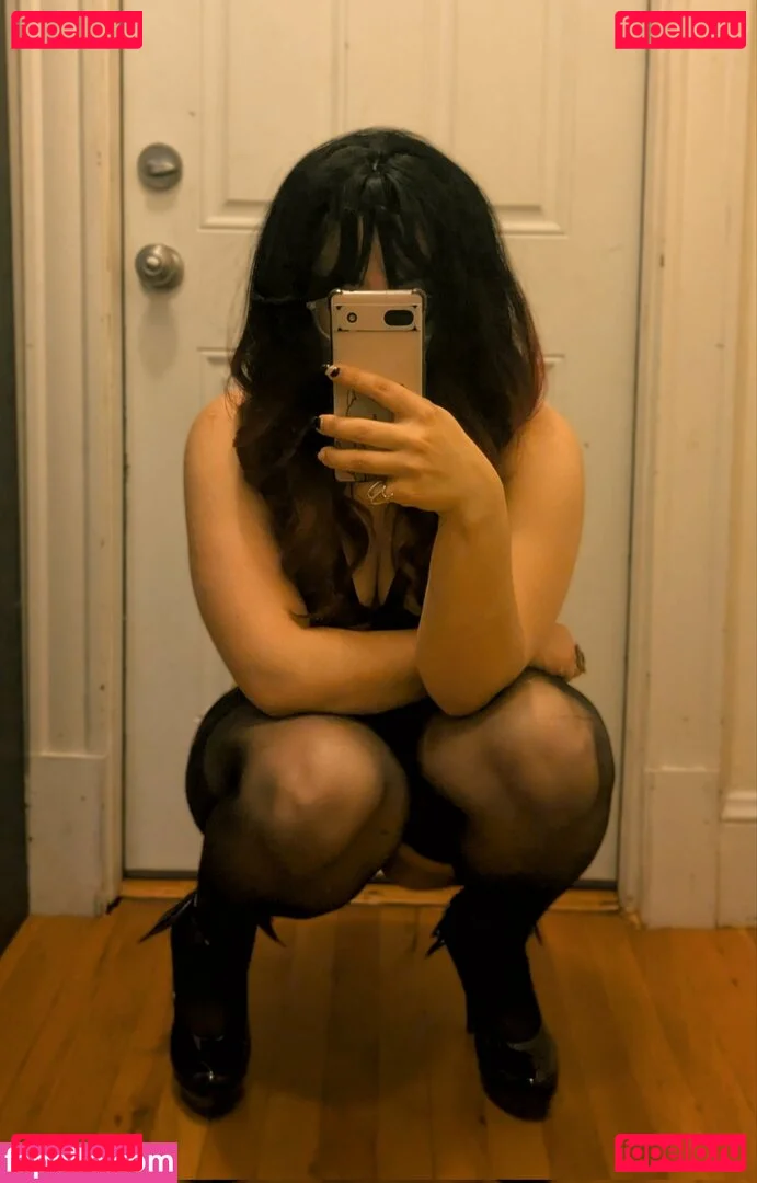 Carmella Rose Onlyfans Photo Gallery 