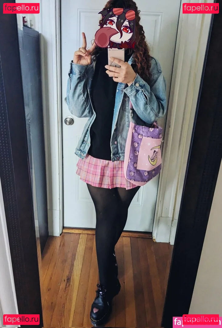 Carmella Rose Onlyfans Photo Gallery 