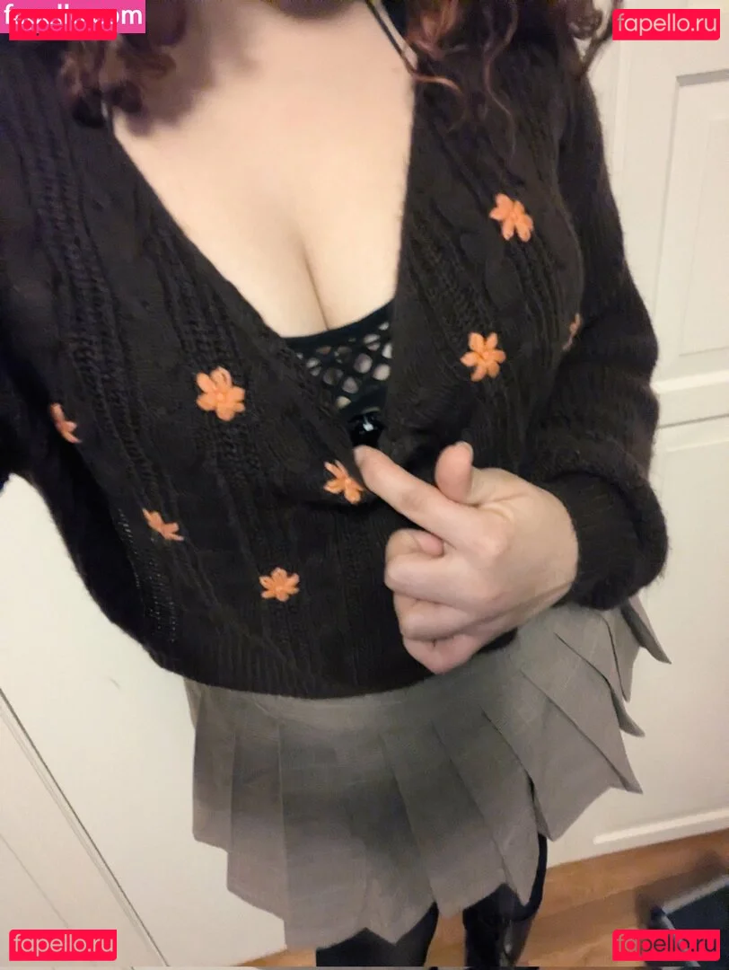 Carmella Rose Onlyfans Photo Gallery 