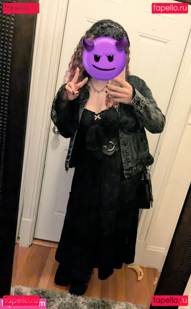 Carmella Rose Onlyfans Photo Gallery 