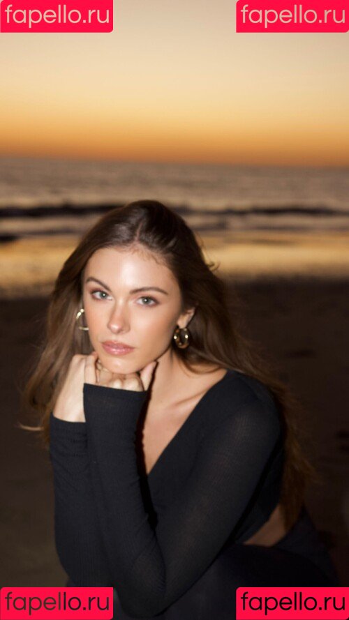 Carmella Rose Onlyfans Photo Gallery 