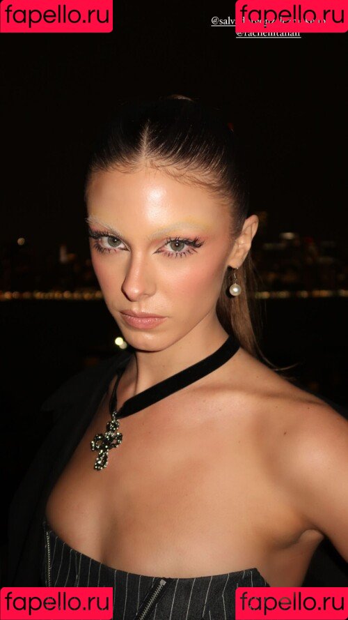 Carmella Rose Onlyfans Photo Gallery 