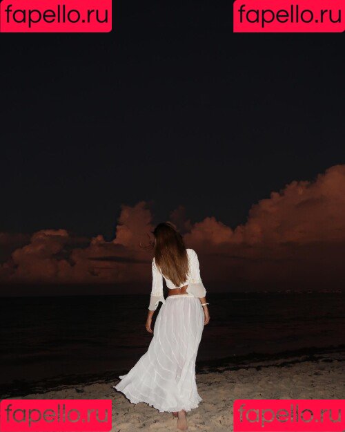 Carmella Rose Onlyfans Photo Gallery 