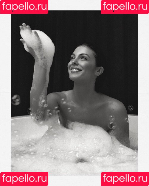 Carmella Rose Onlyfans Photo Gallery 