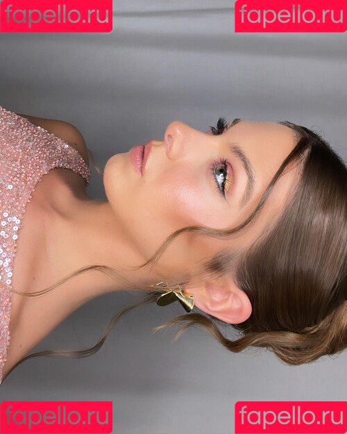 Carmella Rose Onlyfans Photo Gallery 