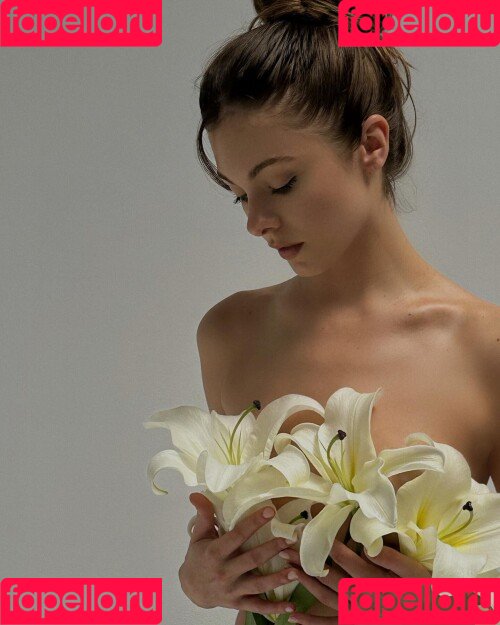 Carmella Rose Onlyfans Photo Gallery 